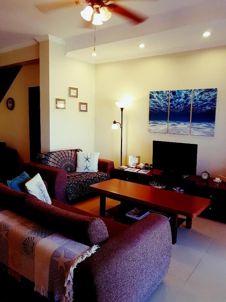 Aruba Breeze Condo Oranjestad Exterior photo